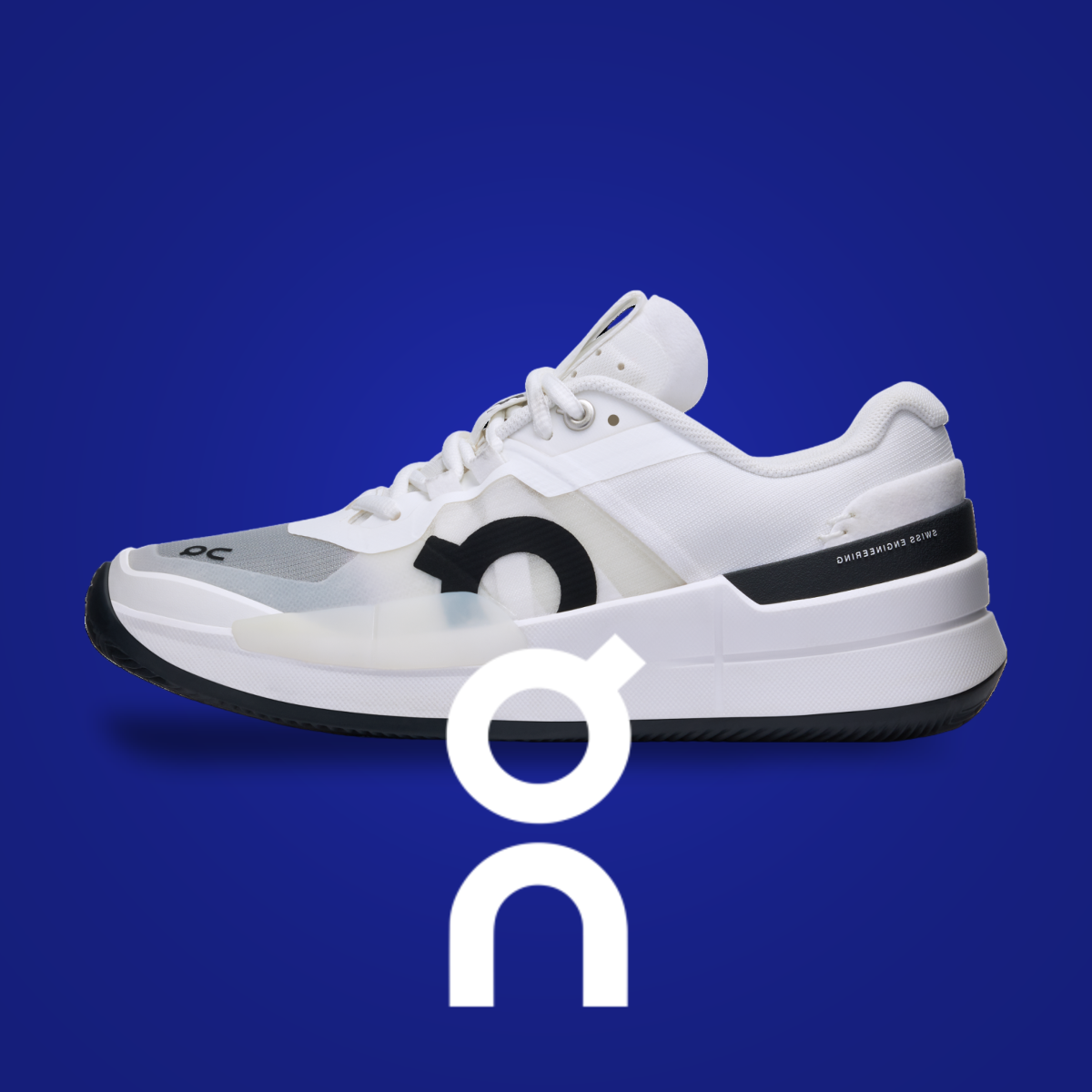 On The Roger Pro 2 Clay WMNS White / Black | KicksOnFire